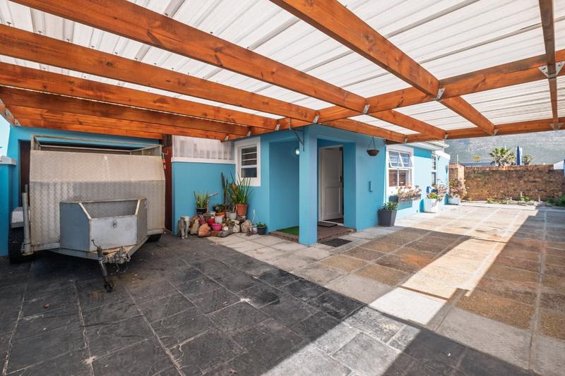 2 Bedroom Property for Sale in Costa Da Gama Western Cape